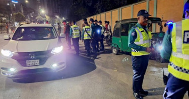 রাজধানীতে সাঁড়াশি অভিযানে ৫৬ জন গ্রেপ্তার