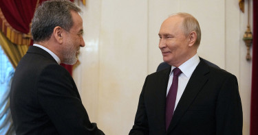 ইরানি জনগণের সাহসিকতায় মুগ্ধ পুতিন