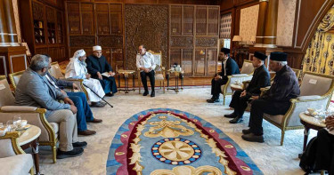 মুসলিম বিশ্বের সংকট নিরসনে কুয়ালালামপুরে গুরুত্বপূর্ণ বৈঠক