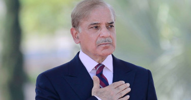 মধ্যপ্রাচ্যে শান্তি প্রচেষ্টা অব্যাহত রয়েছে: পাকিস্তানের প্রধানমন্ত্রী