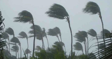 রাতেই দেশব্যাপী শক্তিশালী কালবৈশাখী ঝড়ের শঙ্কা