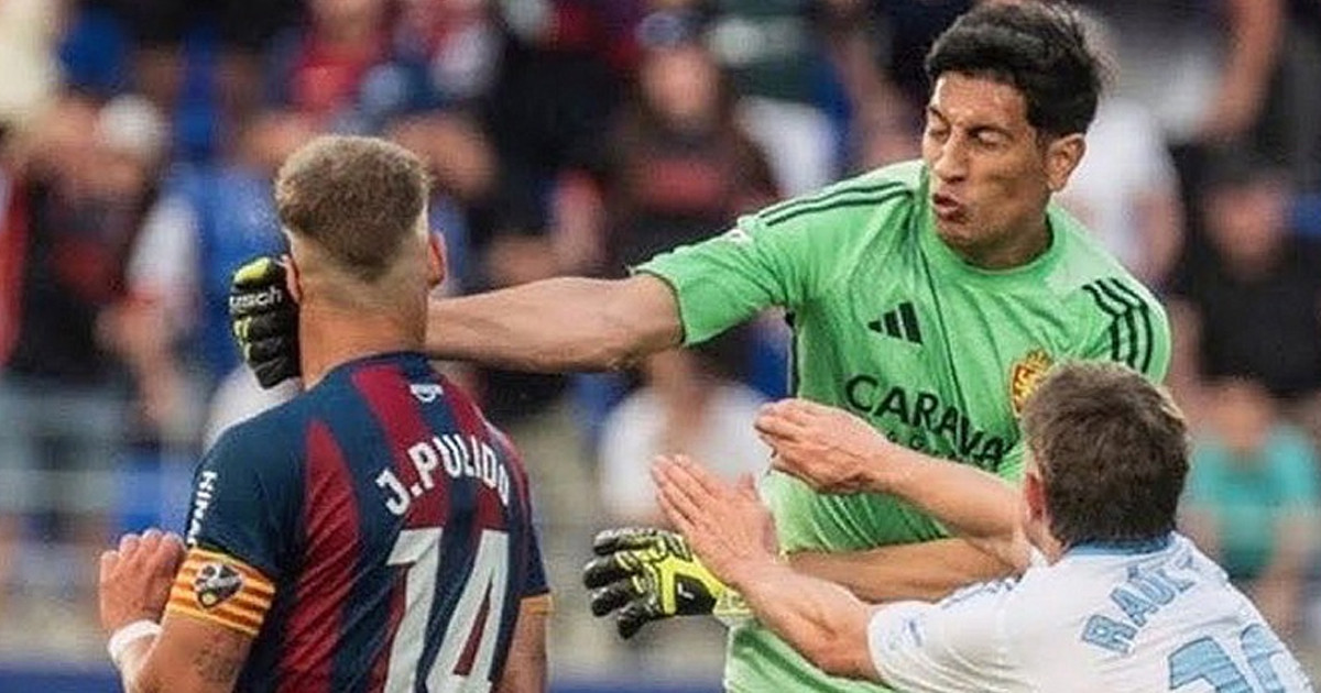 ১৩ ম্যাচ নিষিদ্ধ আর্জেন্টাইন গোলরক্ষক