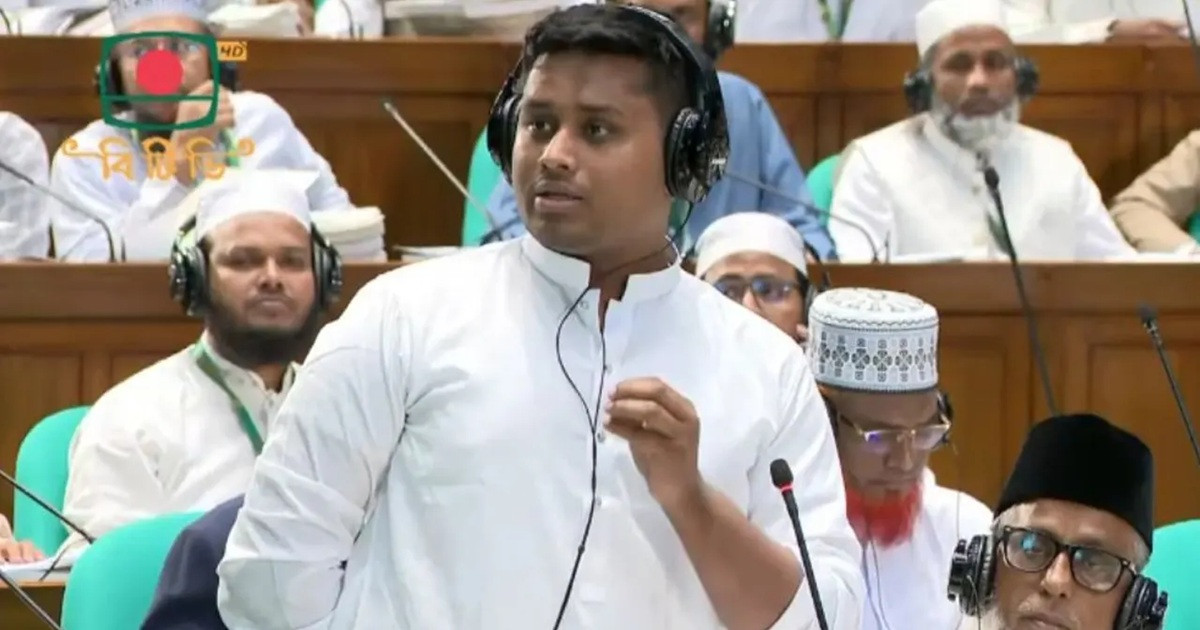 আমার নেতা, বাংলাদেশের নেতা নাহিদ ইসলাম: হাসনাত আবদুল্লাহ