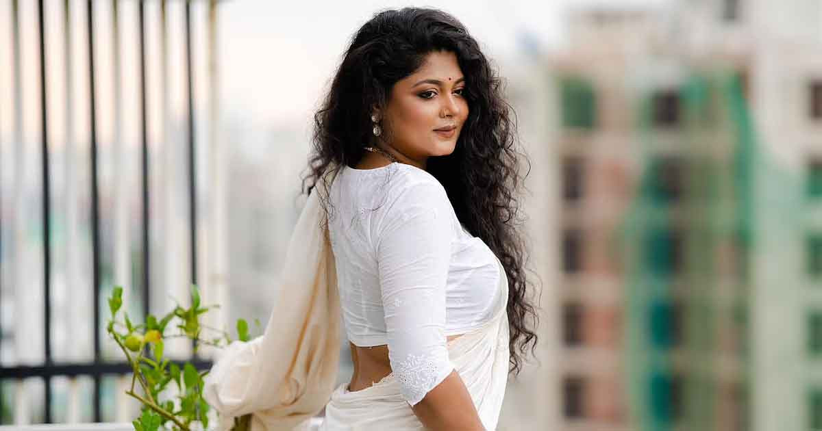 আজকে সবার মুখোশ ফাঁস করব: মৌসুমী হামিদ
