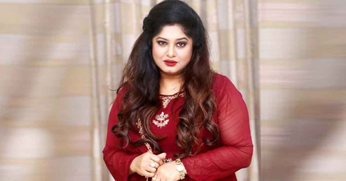 ‘কন্ট্র্যাক্ট ম্যারেজ’-এর মাধ্যমে দুই বছর পর বড় পর্দায় ফিরছেন মৌসুমী