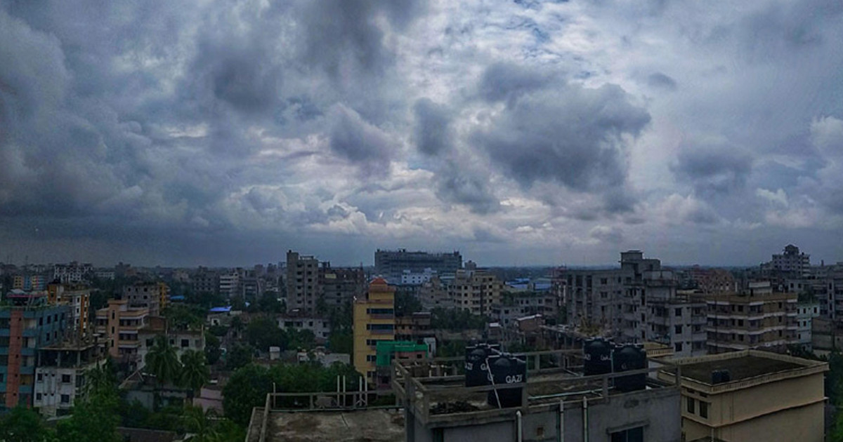 দুপুরের মধ্যে ঢাকায় বজ্রবৃষ্টি ও ঝড়ের আভাস
