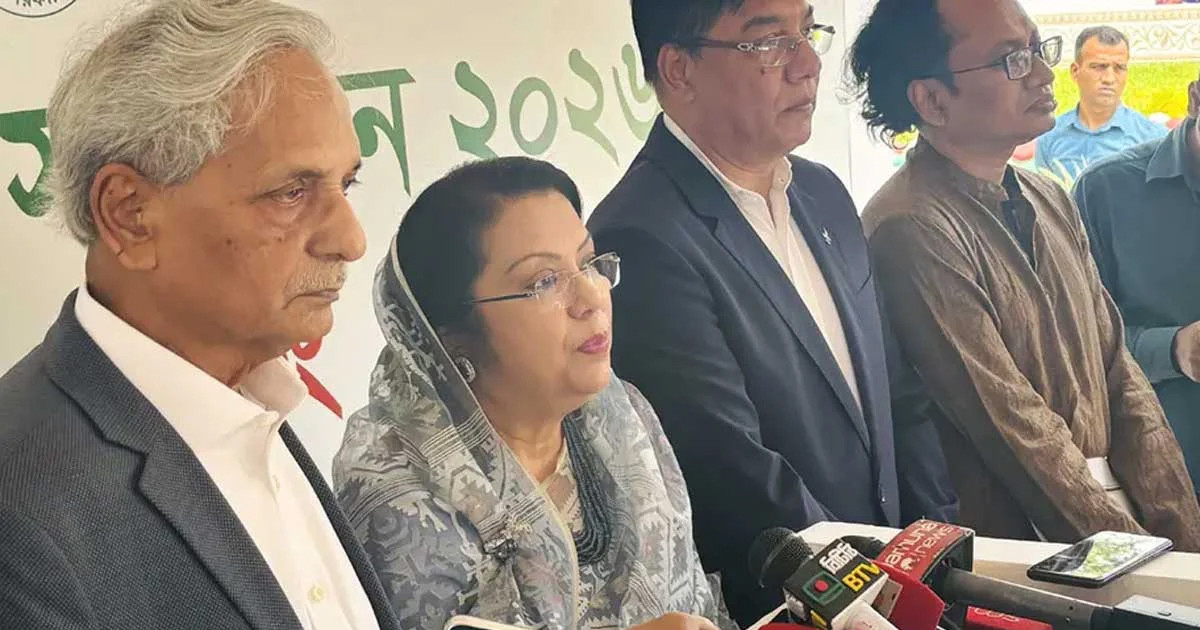পর্যটকদের নিরাপত্তা নিশ্চিতের নির্দেশ ডিসিদের