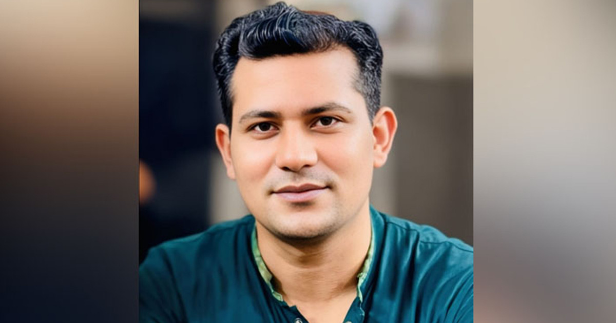 অর্থাভাবে ভর্তি হতে না পারা ঢাবি শিক্ষার্থীর পাশে ছাত্রদল নেতা তারিক
