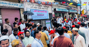 বিদ্যালয়ের পরীক্ষা বন্ধ করে ব্যবসায়ী সমিতির ভোট, সমালোচনার ঝড়