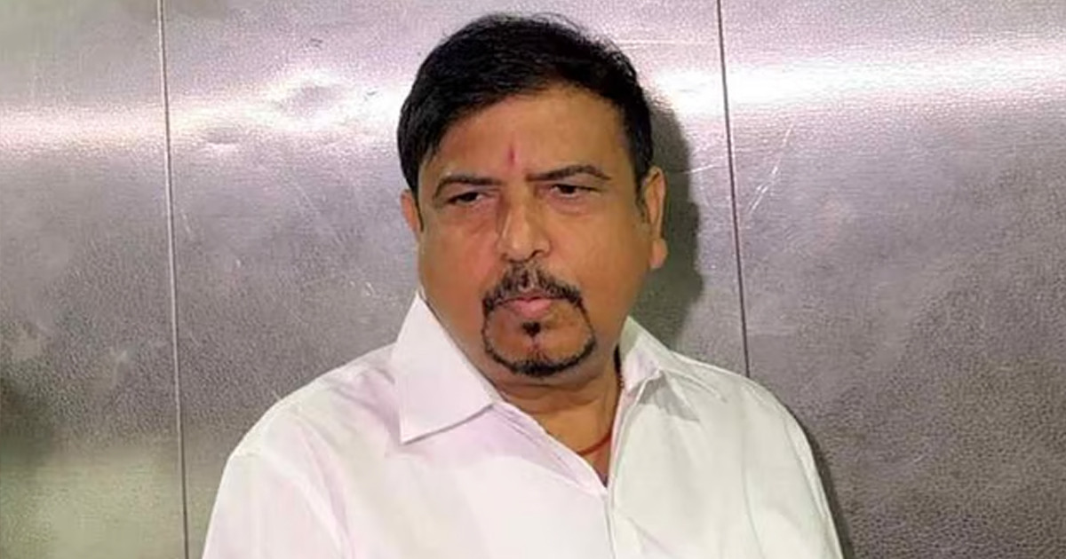 পশ্চিমবঙ্গের সাবেক মন্ত্রী ও তৃণমূল নেতা সুজিত বসু গ্রেপ্তার