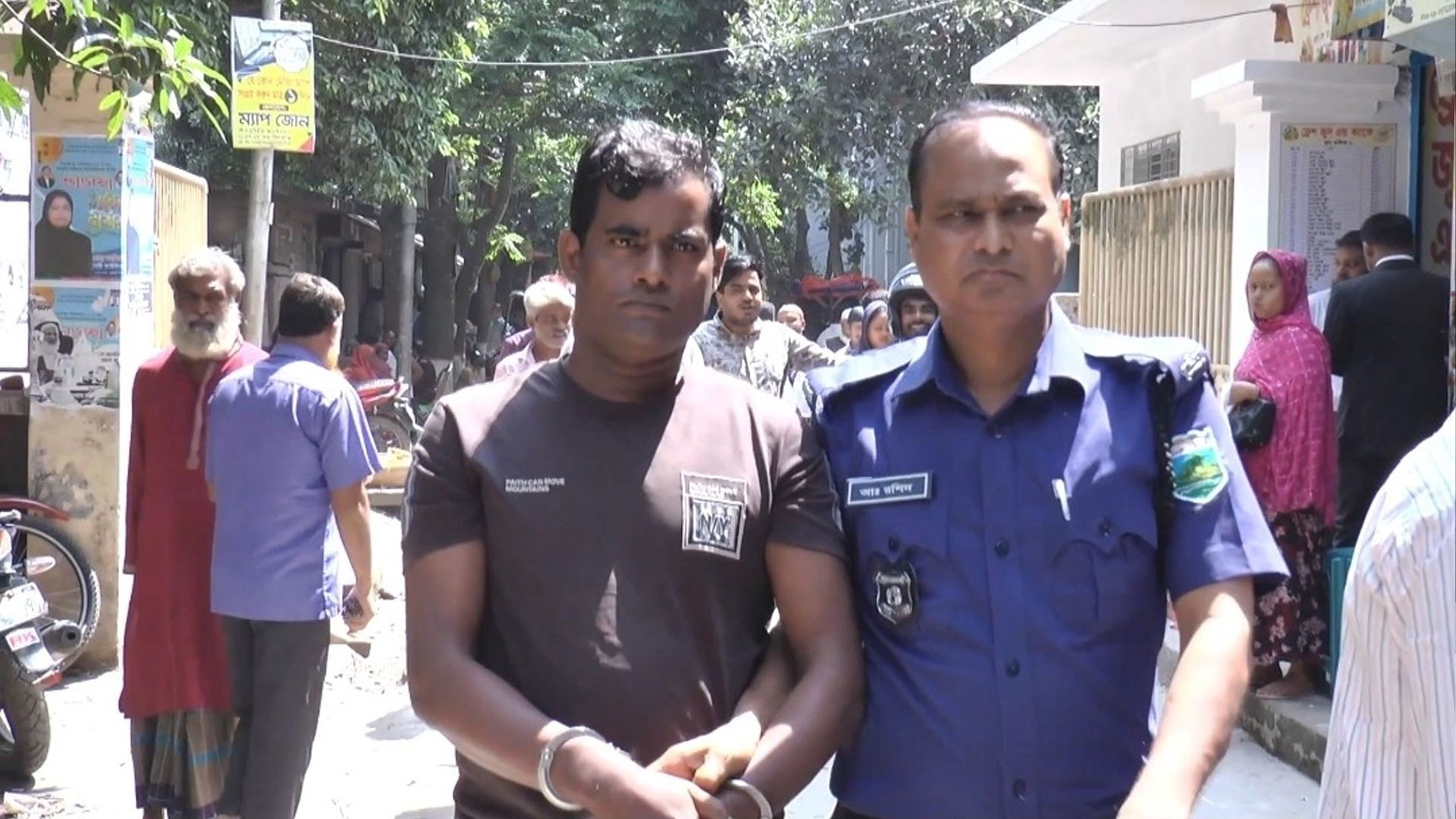 নিজ মেয়েকে ধর্ষণ চেষ্টা, বাবার ১০ বছরের কারাদণ্ড