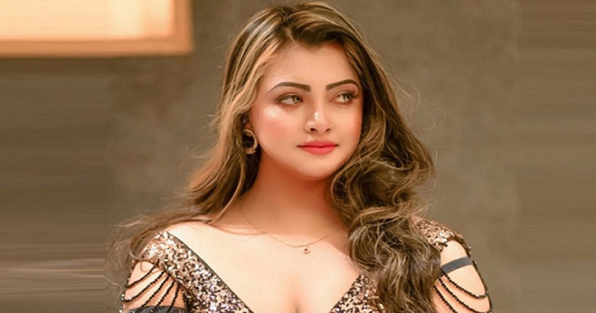 গোপনে বিয়ে, ৭ দিন না যেতেই স্বামীর বিরুদ্ধে ‘পরকীয়া’র অভিযোগ অভিনেত্রীর
