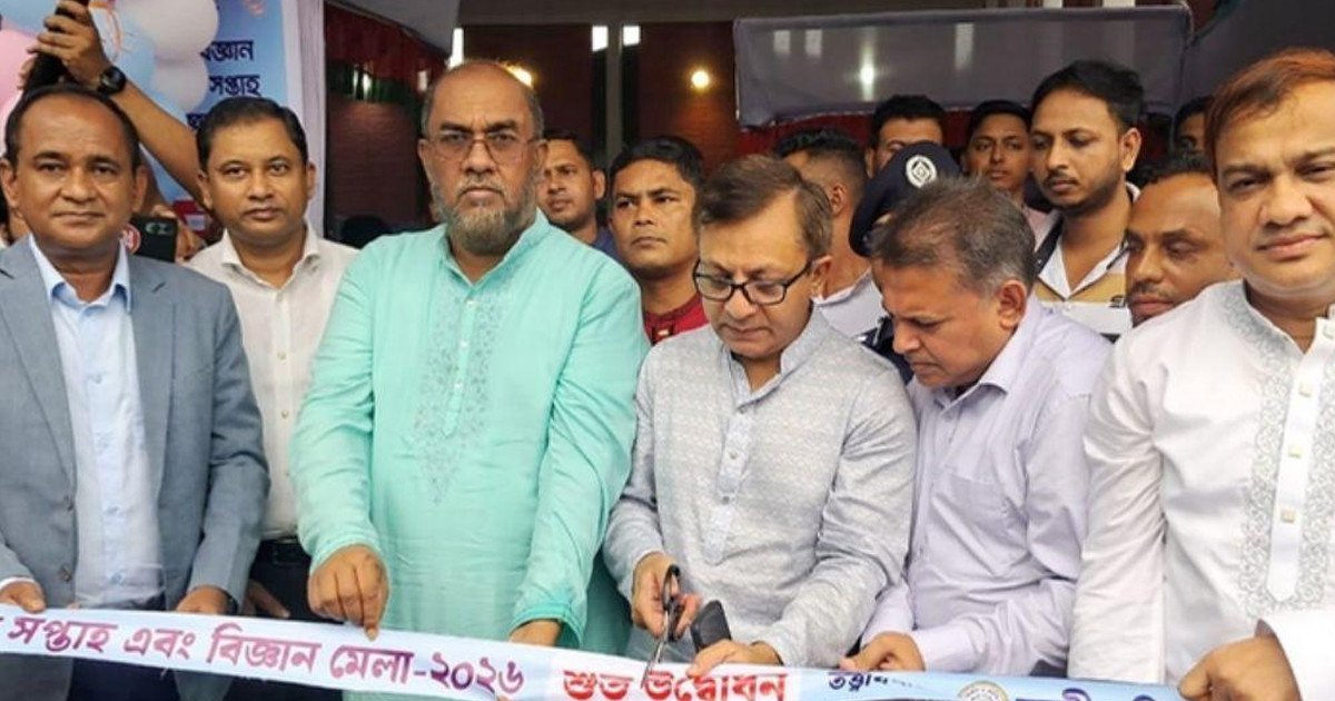 চামড়াশিল্পকে বিলিয়ন ডলারের রপ্তানি খাতে পরিণত করা হবে: বাণিজ্যমন্ত্রী