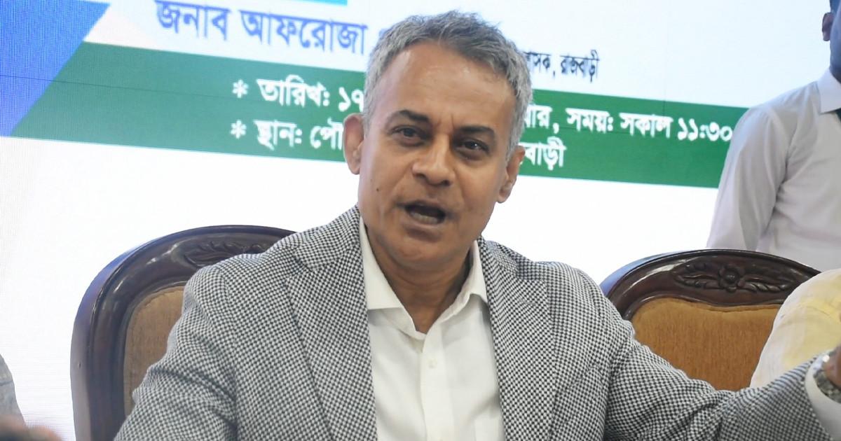 ঈদে বাড়ছে মোবাইল কোট, অতিরিক্ত ভাড়া বন্ধে কঠোর নজরদারি: মন্ত্রী রবিউল আলম