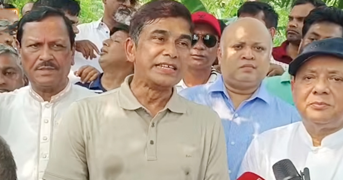 নদীভাঙন রোধে দ্রুত কার্যক্রম শুরুর আশ্বাস প্রতিমন্ত্রী ফরহাদ হোসেনের