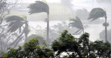দুপুরের মধ্যে ১৪ অঞ্চলে ঝড়ের শঙ্কা