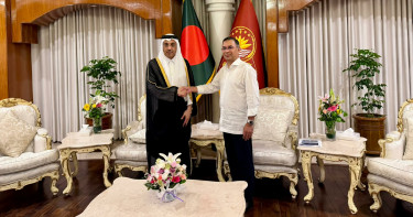 প্রধানমন্ত্রীর সঙ্গে কাতারের শ্রমমন্ত্রীর সৌজন্য সাক্ষাৎ