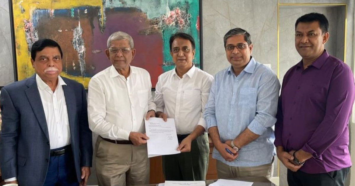 কর্মস্থলে যোগ দিলেন বগুড়া সিটি করপোরেশনের প্রশাসক