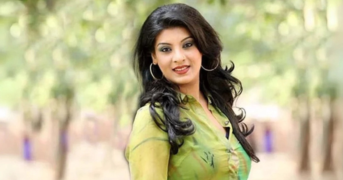 ঈদে ভিন্ন রূপে আসছেন সাদিয়া ইসলাম মৌ