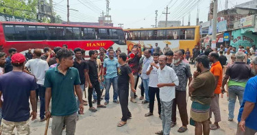 কাউন্টারে হামলা-মারধর, ঢাকা থেকে এক রুটে বাস চলাচল বন্ধ