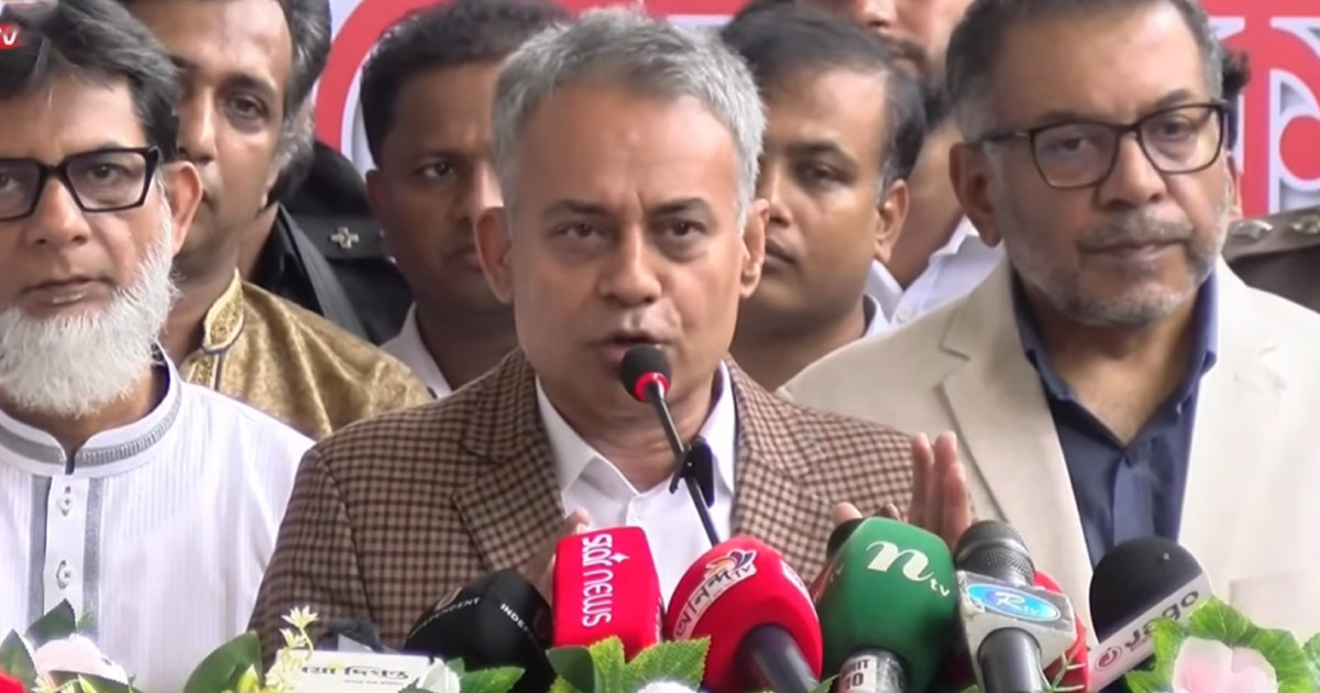 আগামীকাল থেকে চলবে ৫ জোড়া স্পেশাল ট্রেন: রেলমন্ত্রী
