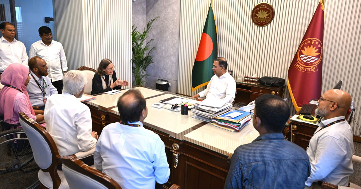 প্রধানমন্ত্রীর সঙ্গে সিআরপি কর্তৃপক্ষের সাক্ষাৎ