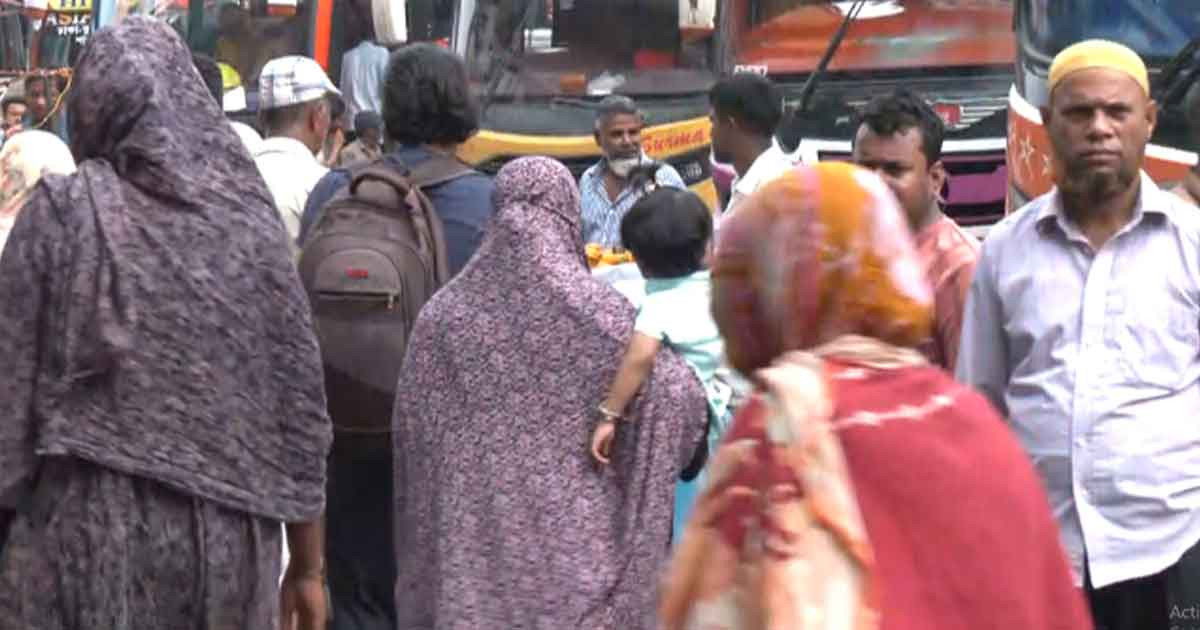 বাড়তি বাসভাড়া আদায়ের অভিযোগ, চলছে অভিযানও