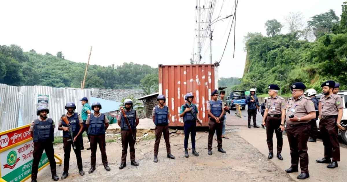 জঙ্গল সলিমপুরের প্রবেশমুখে স্থায়ী চেকপোস্ট স্থাপন