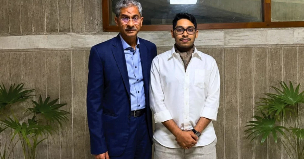 ৩২ লাখ টাকার গরু নিয়ে সমালোচনার ব্যাখ্যা দিলেন পানিসম্পদমন্ত্রীর ছেলে