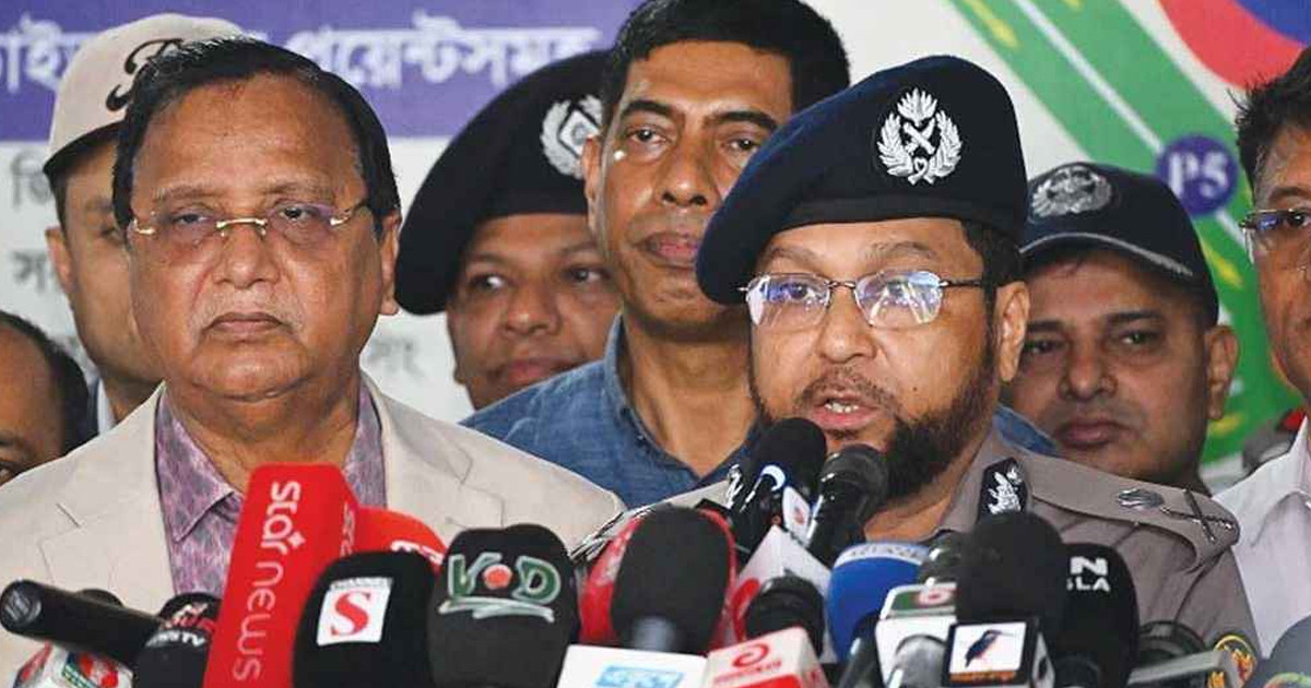 ঈদের দিন রাজধানীতে নিরাপত্তায় থাকবেন ১৫ হাজার পুলিশ সদস্য: ডিএমপি কমিশনার