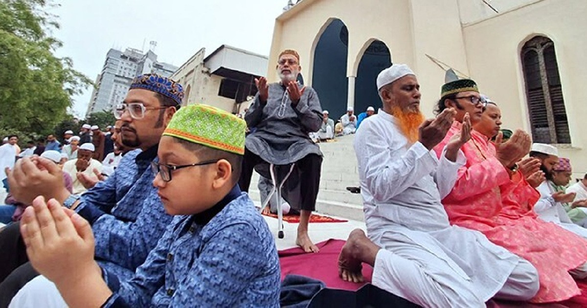 ত্যাগের মহিমায় উদযাপিত ঈদুল আজহা