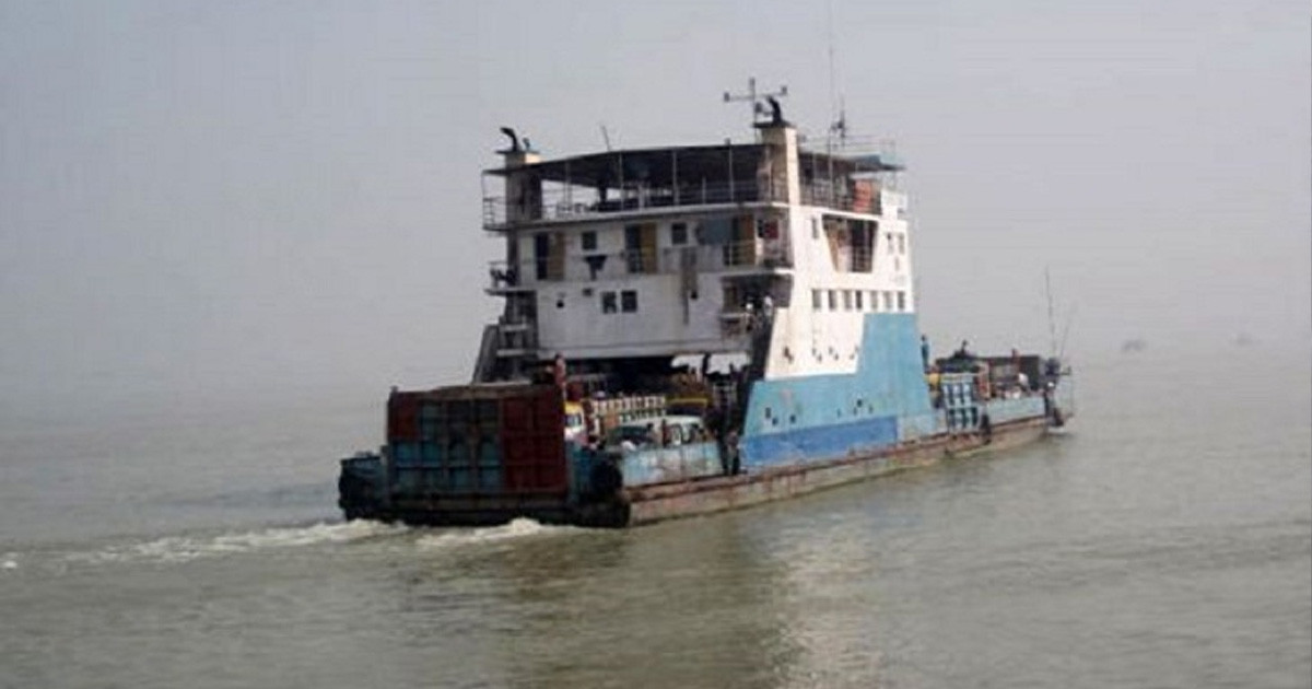 বৈরী আবহাওয়া: দৌলতদিয়া–পাটুরিয়া রুটে ফেরি চলাচল বন্ধ