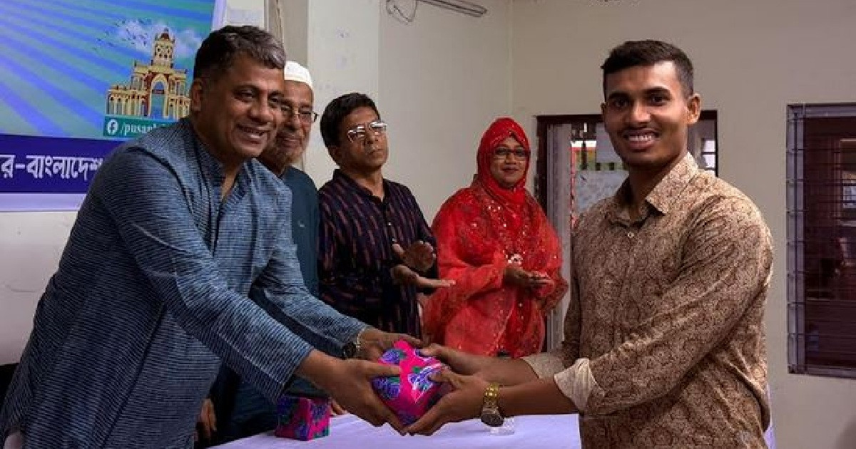 নাটোরে বিশ্ববিদ্যালয় শিক্ষার্থীদের ঈদ পুনর্মিলনী