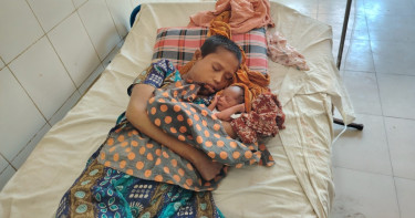 মা হয়েছেন পাগলি, বাবা হয়নি কেউ