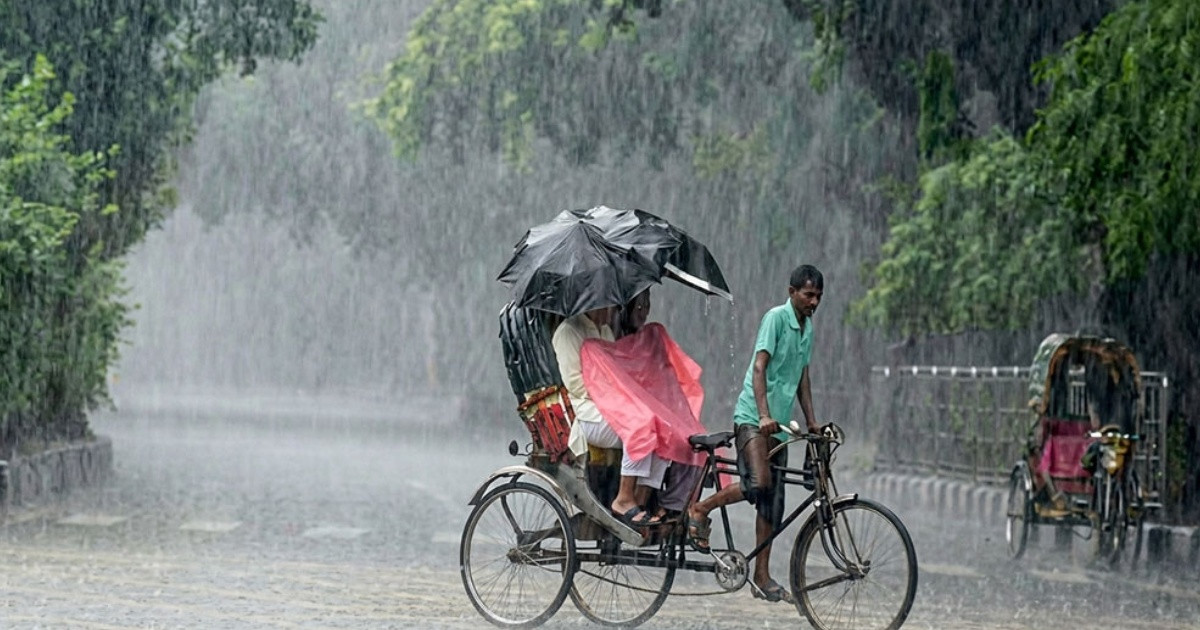 বৃষ্টি নিয়ে দুঃসংবাদ, বজ্রসহ ভারি বর্ষণ নিয়ে নতুন বার্তা