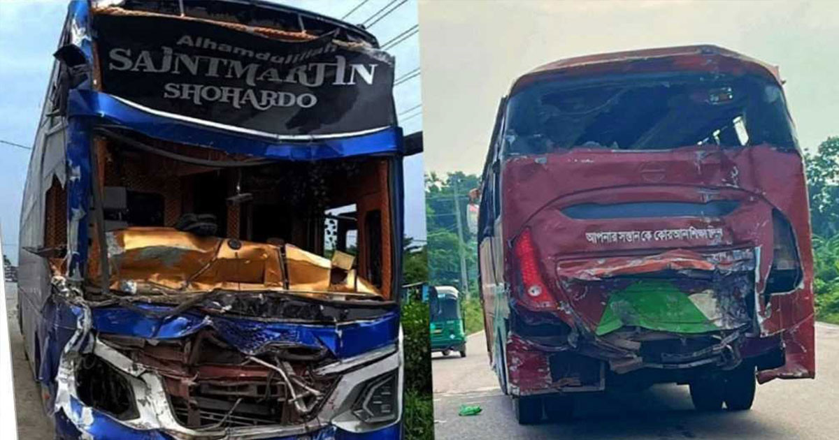 দাঁড়িয়ে থাকা বাসে আরেক বাসের ধাক্কা, চালক-হেলপার নিহত