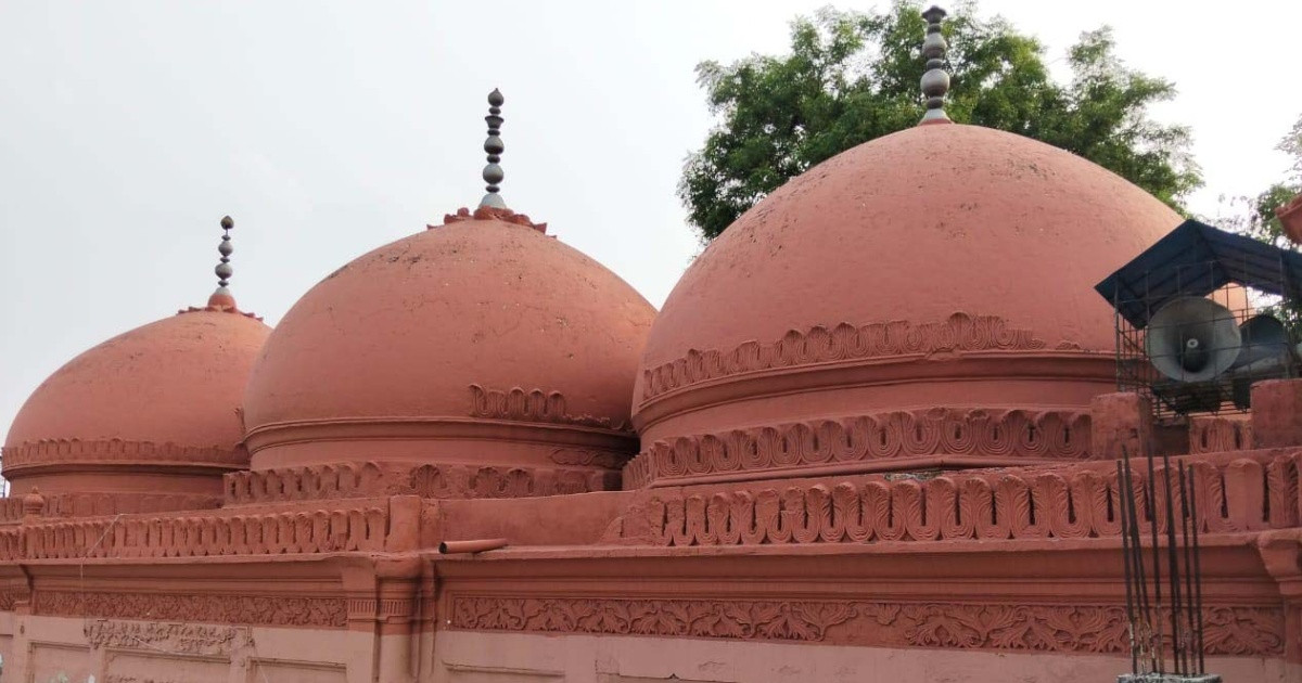 প্রাচীন স্থাপত্য ও ঐতিহ্যের অনন্য নিদর্শন বাগধানী শাহী জামে মসজিদ