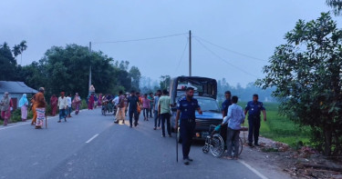 টাঙ্গাইলে দুই গ্রামবাসীর সংঘর্ষ : একাধিক বাড়ি ঘরে আগুন, একজনের মৃত্যু