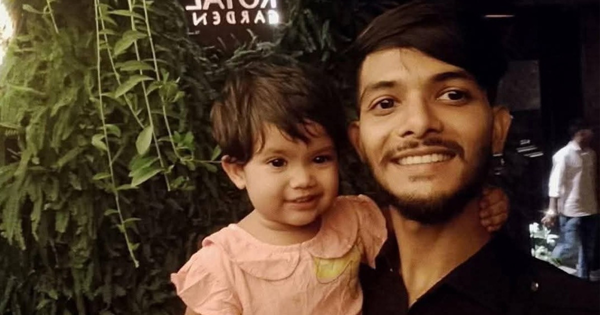 ফেসবুক লাইভে যুবকের আত্মহত্যা