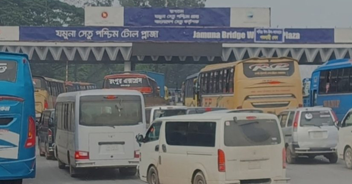 যমুনা সেতুতে ২৩ ঘণ্টায় ২৪ দুর্ঘটনা, দীর্ঘ যানজটে চরম ভোগান্তি