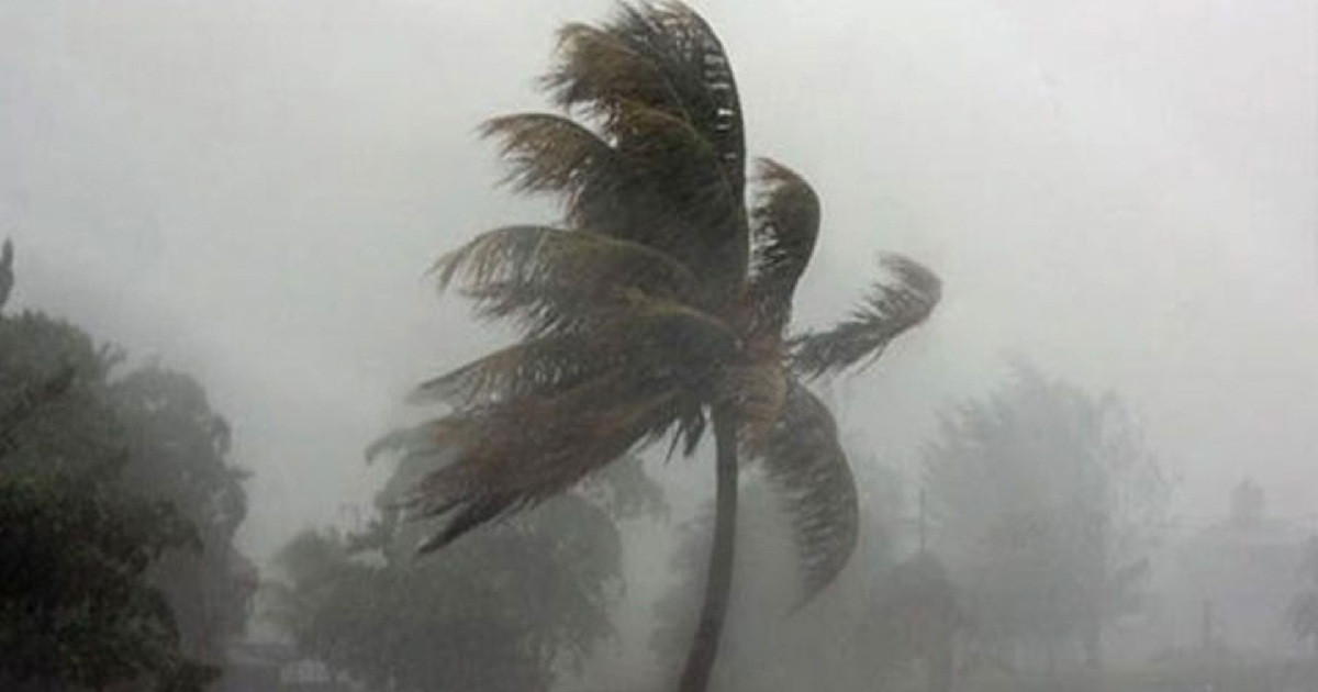 সকাল ৯টার মধ্যে ১৮ জেলায় ঝড়ের শঙ্কা