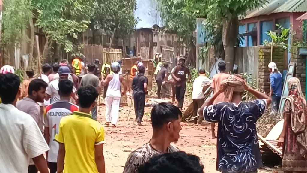 ব্রাহ্মণবাড়িয়ায় দুই পক্ষের সংঘর্ষ, আহত ২০