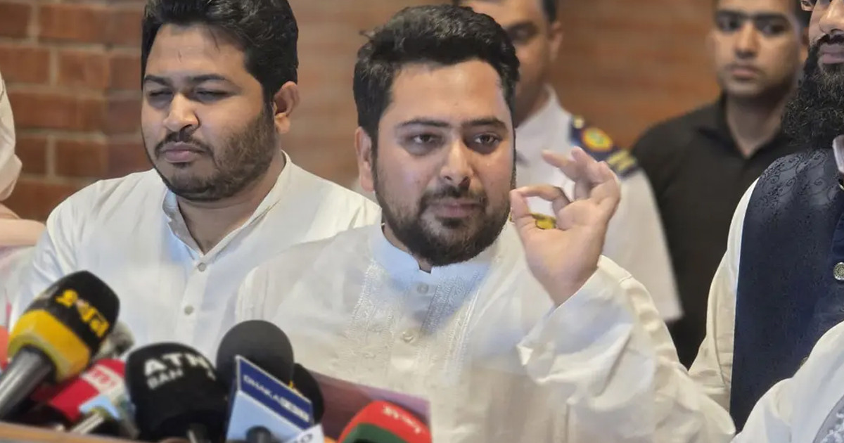‘এত কম সময়ের ব্যবধানে আগে কখনো এভাবে বিদ্যুতের দাম বাড়ানো হয়নি’