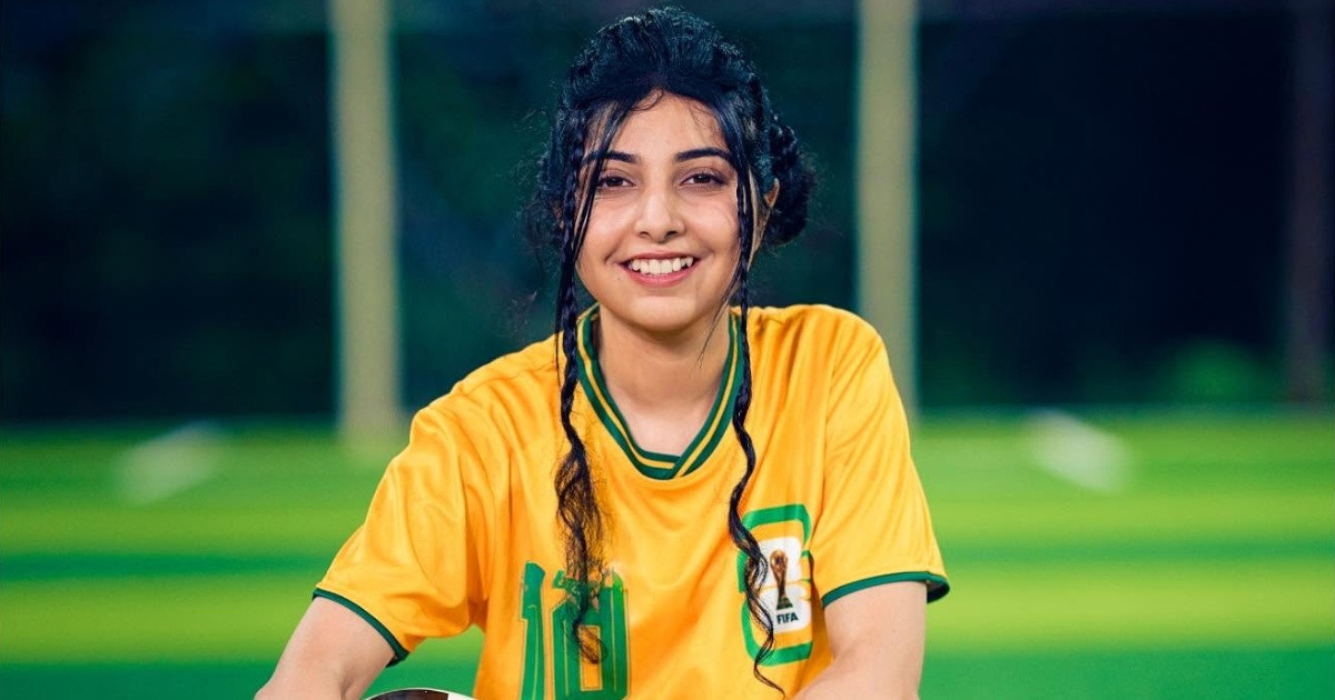 ব্রাজিলের জার্সিতে শুভকামনা জানালেন পড়শি