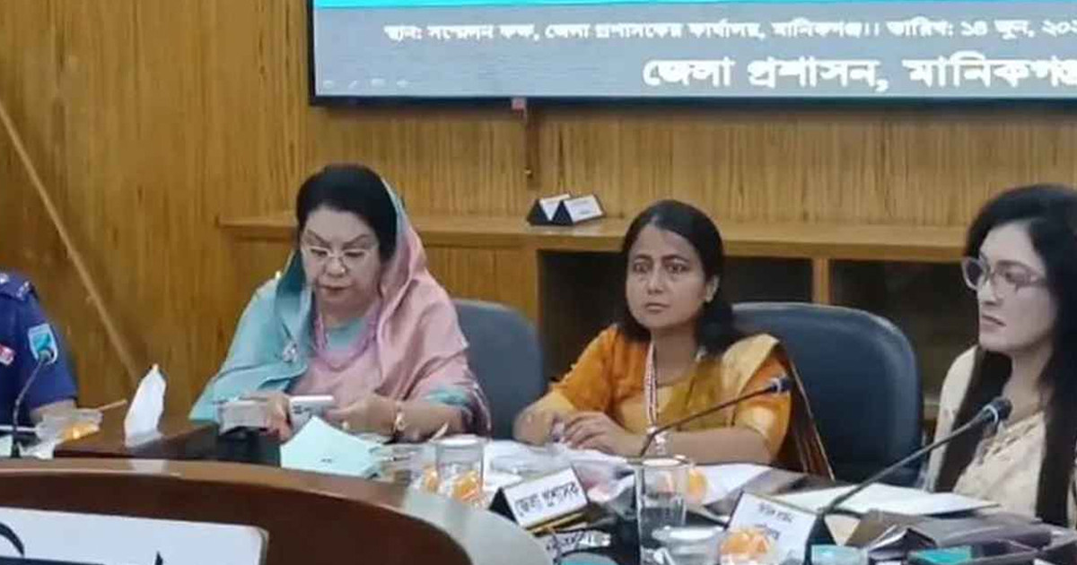 জনগণের টাকায় সরকারি কর্মকর্তা-কর্মচারীদের বেতন-ভাতা চলে: বিমানমন্ত্রী