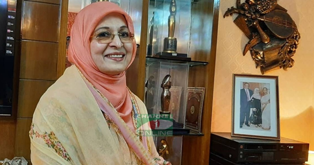 কোটি দর্শকের হৃদয়জয়ী শাবানার জন্মদিন আজ