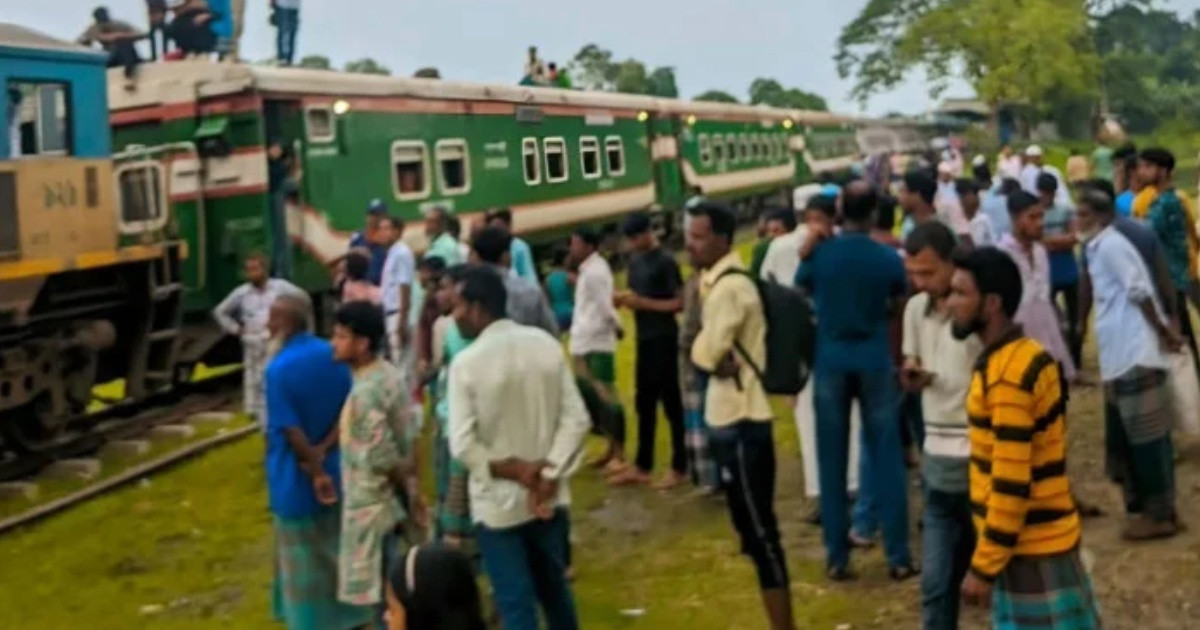 ময়মনসিংহে একদিনে ট্রেনে দুই বিপত্তি, ঘণ্টার পর ঘণ্টা রেল চলাচল ব্যাহত