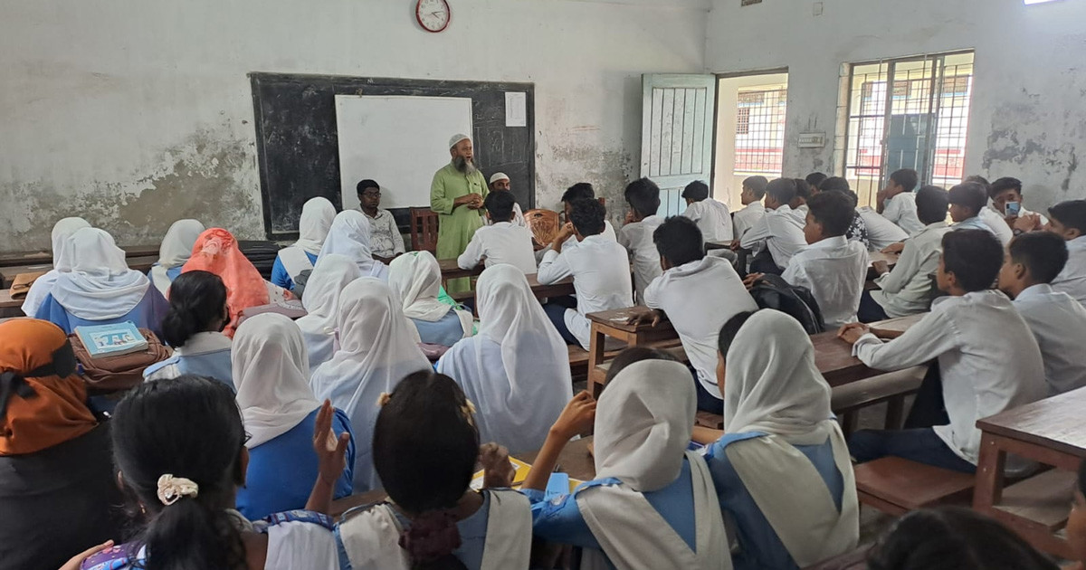 শরণখোলায় বসুন্ধরা শুভসংঘের আয়োজনে ডেঙ্গু প্রতিরোধে সভা