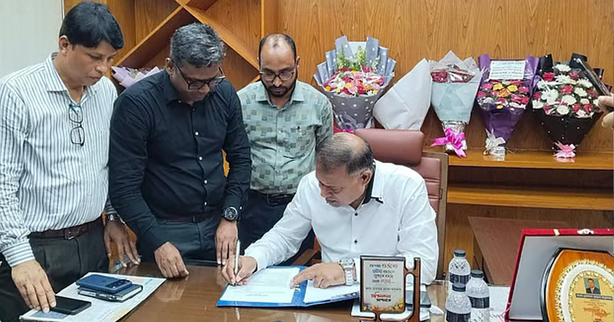 ময়মনসিংহ উন্নয়ন কর্তৃপক্ষে চেয়ারম্যান হিসেবে দায়িত্ব নিলেন মোতাহার হোসেন তালুকদার