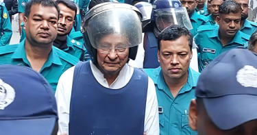 কাঠগড়ায় দাঁড়িয়ে ইনুর হুমকি, ‘কি করতেছে সব খাতায় সংরক্ষণ করে রাখছি’